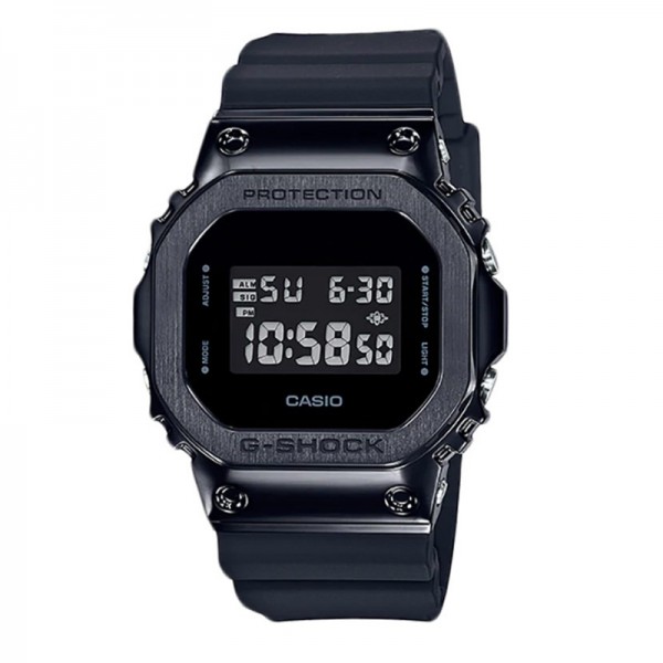 Casio Gshock GM-5600B-1DR